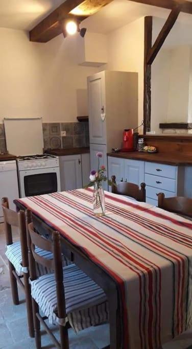 Vine Maison 2 Bedroom With Ensuites Saint-Julien-d'Eymet Kültér fotó