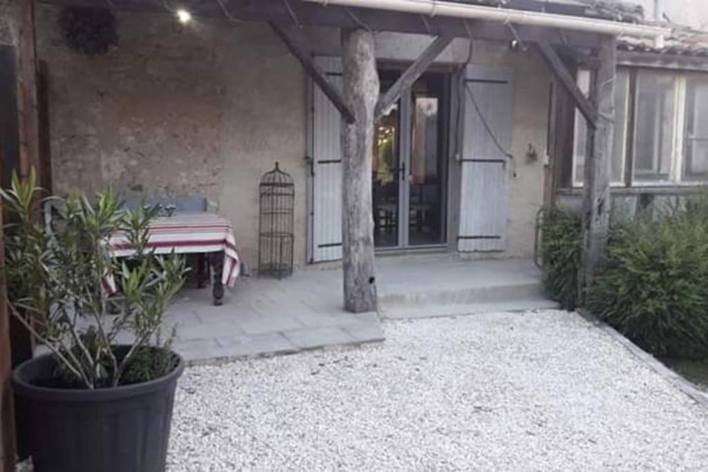 Vine Maison 2 Bedroom With Ensuites Saint-Julien-d'Eymet Kültér fotó